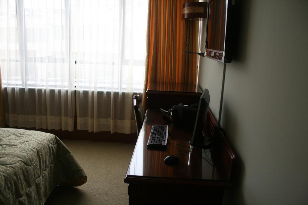 Hotel Oro Inn Lima Rum bild