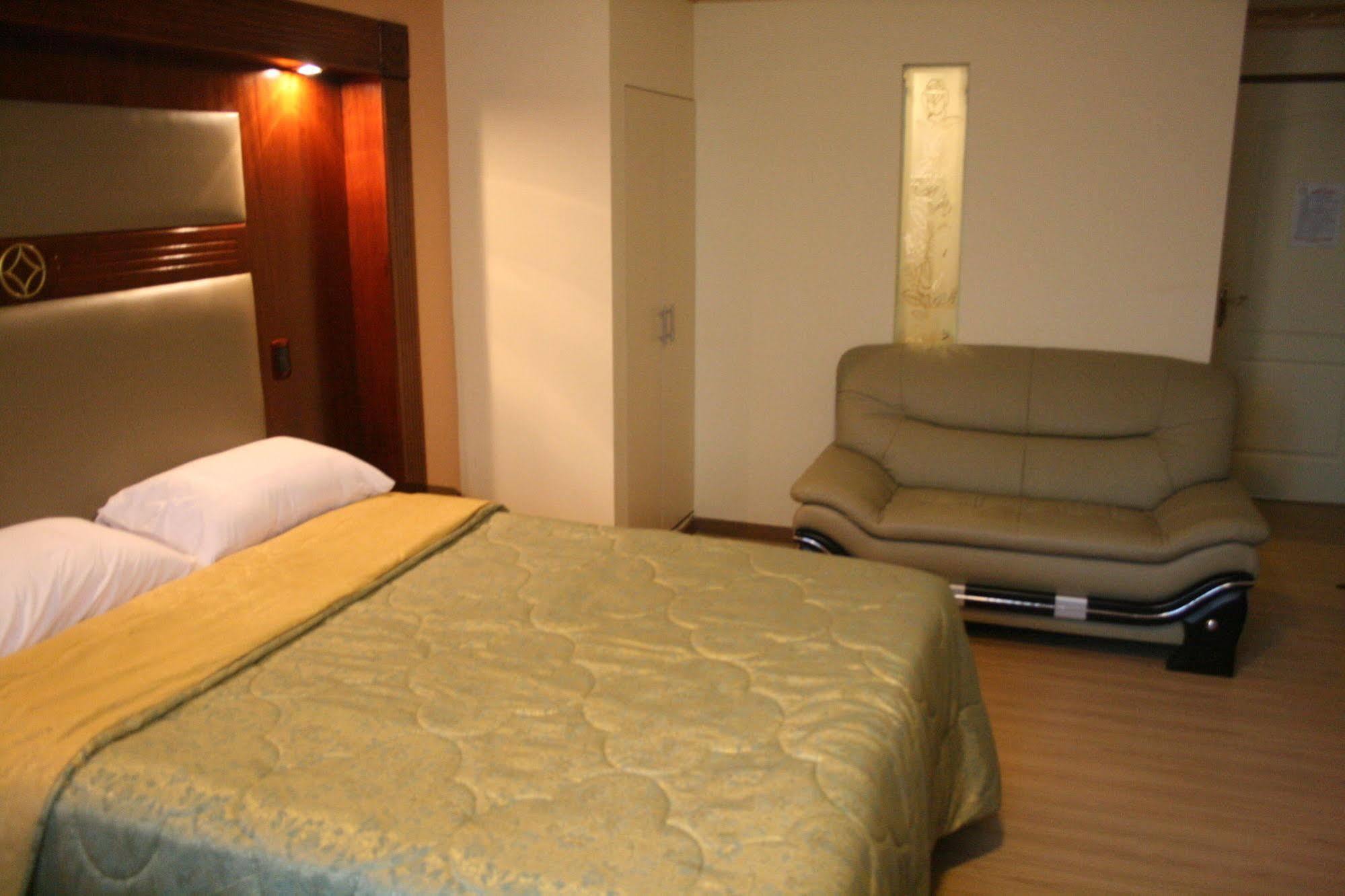 Hotel Oro Inn Lima Exteriör bild